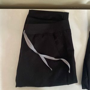 Figs Zamora joggers size large